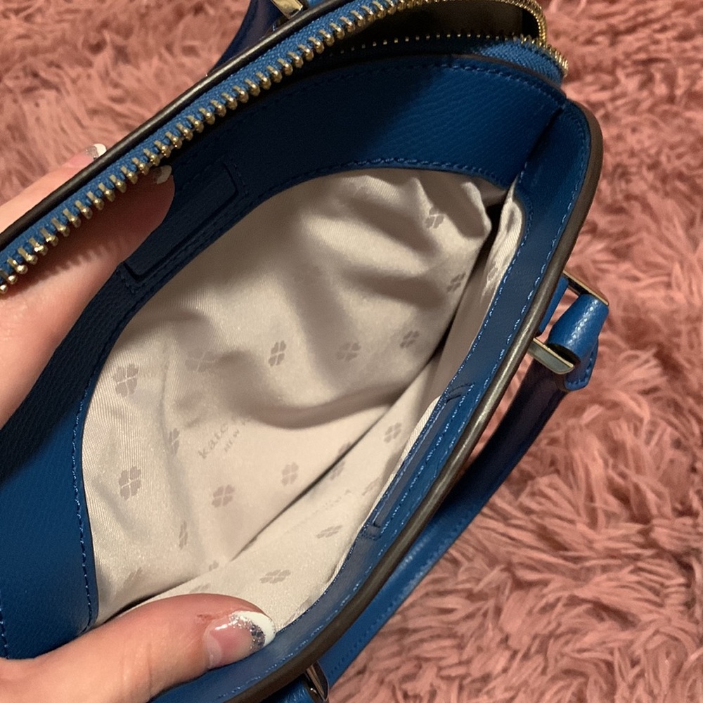 kate Spade ♠️ - Picture 3 of 4